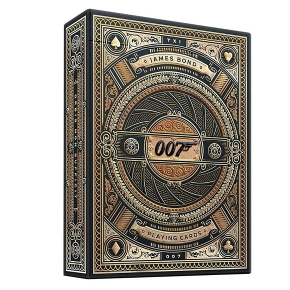 Theory11 Premium Playing Cards Deck Set - 007 James Bond Gold | Star Wars Red - Picture 8 of 15